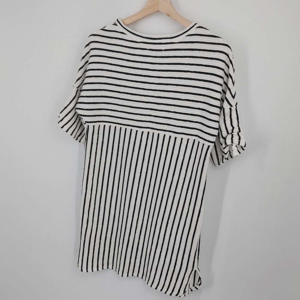 Max Studio | textured dress - Picture 7 of 8